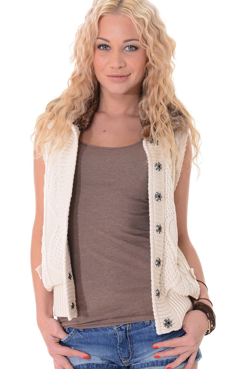 Кира, 22 года, 1 размер груди