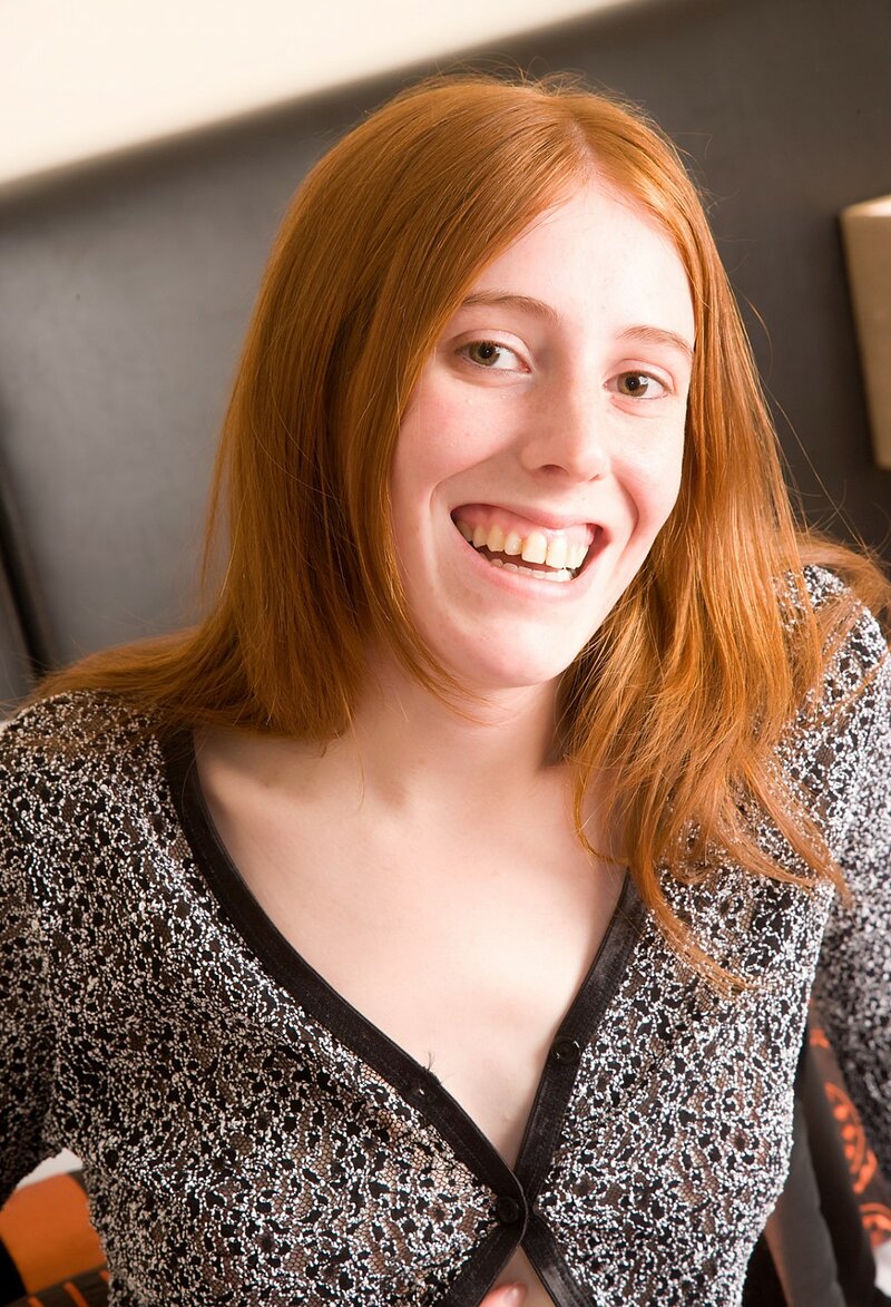 Лариса, 22 года, 5 размер груди